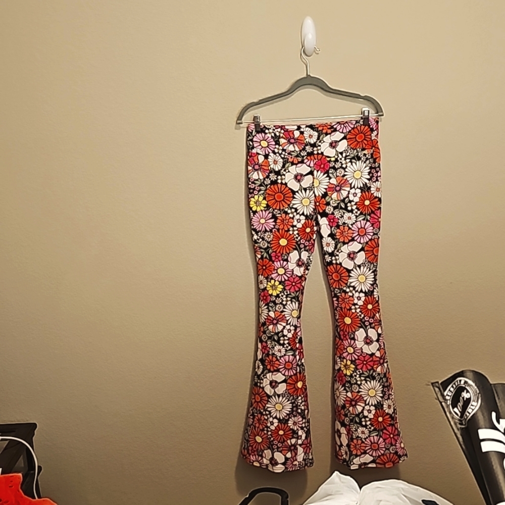 FLOWER POWER BIG BELL BOTTOMS - Picture 1 of 2